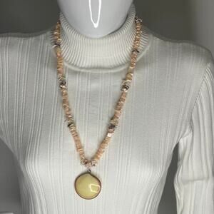 necklace costume jewelry Tropical chipped stone shell look pendant beach shell